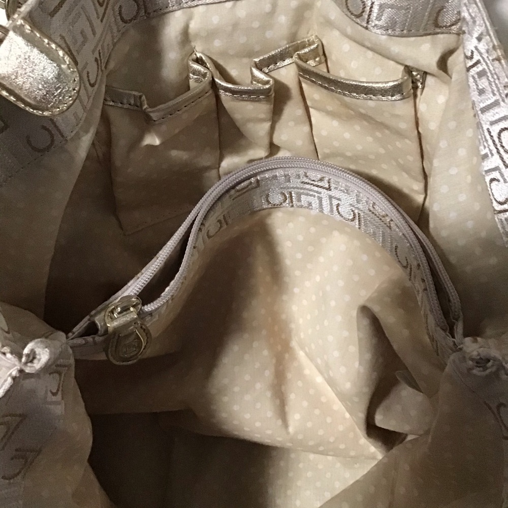 Purse - Picture 4 of 5
